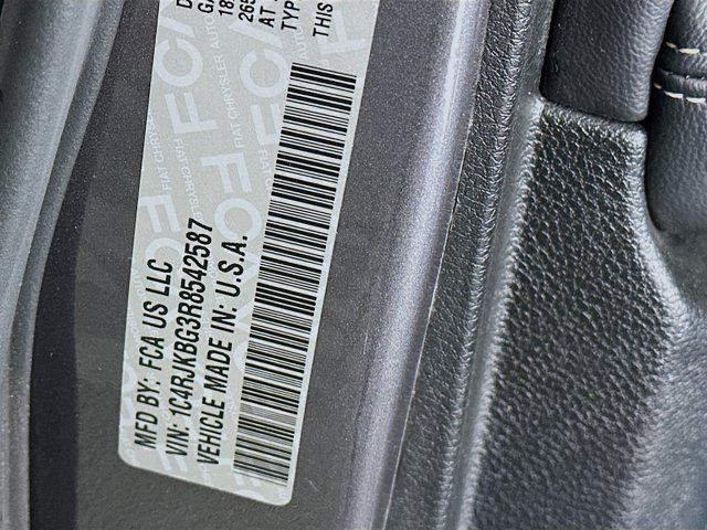 used 2024 Jeep Grand Cherokee L car, priced at $29,997