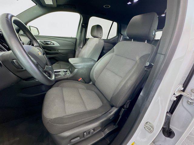 used 2023 Chevrolet Traverse car, priced at $28,289