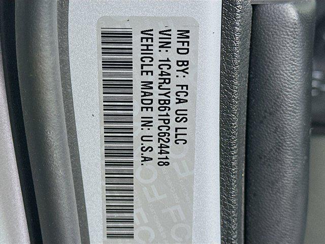 used 2023 Jeep Grand Cherokee 4xe car, priced at $27,197
