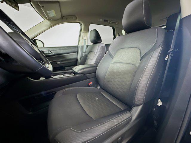 used 2024 Nissan Pathfinder car, priced at $30,897