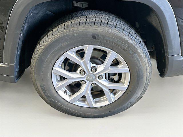 used 2022 Jeep Grand Cherokee L car, priced at $31,797