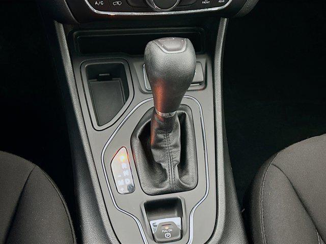 used 2020 Jeep Cherokee car, priced at $11,297