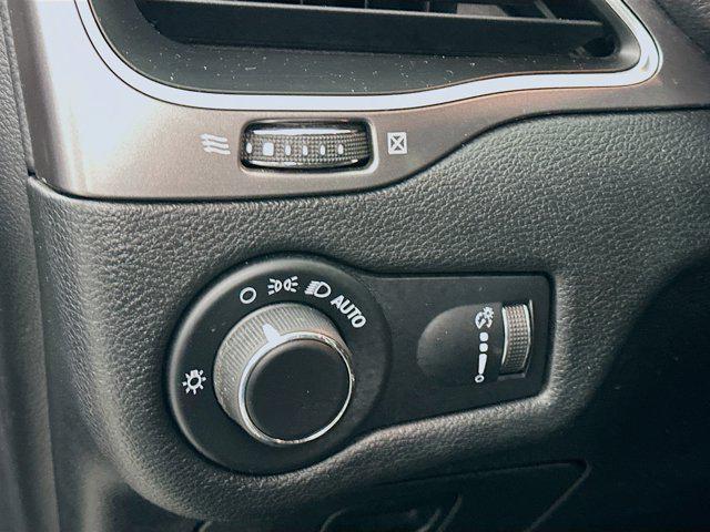 used 2020 Jeep Cherokee car, priced at $11,297