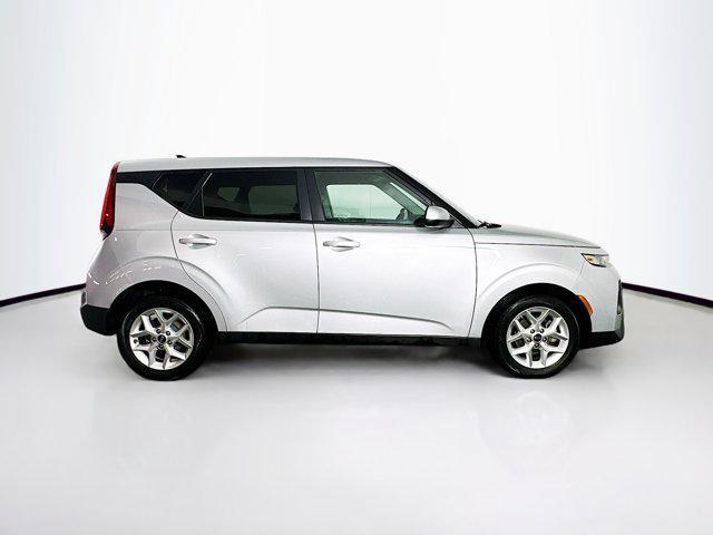 used 2021 Kia Soul car, priced at $12,997