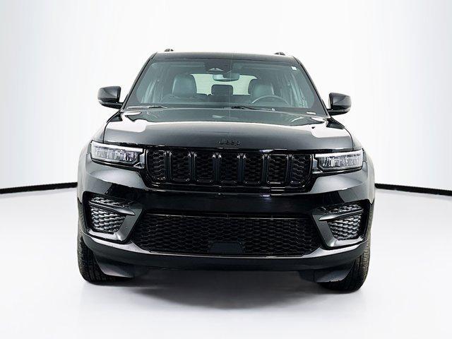 used 2024 Jeep Grand Cherokee car, priced at $29,996