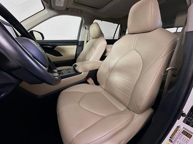 used 2023 Toyota Highlander car, priced at $32,697