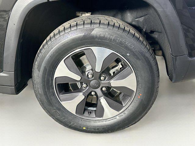 used 2022 Jeep Grand Cherokee 4xe car, priced at $25,496