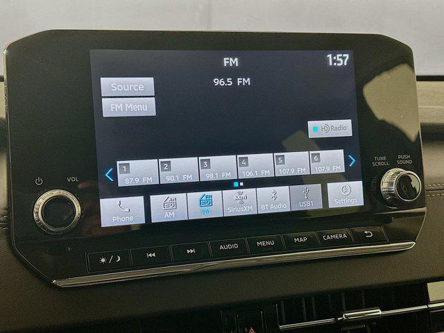 used 2024 Mitsubishi Outlander car, priced at $24,997
