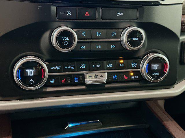 used 2024 Ford Expedition car, priced at $46,197