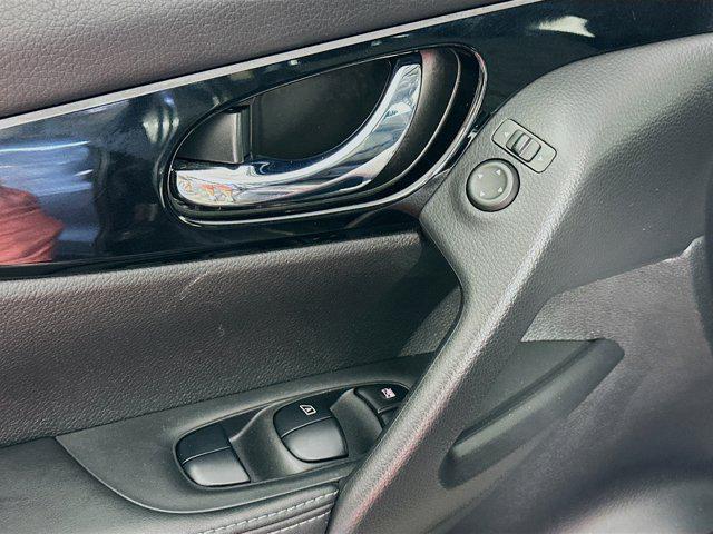 used 2019 Nissan Rogue Sport car, priced at $16,897
