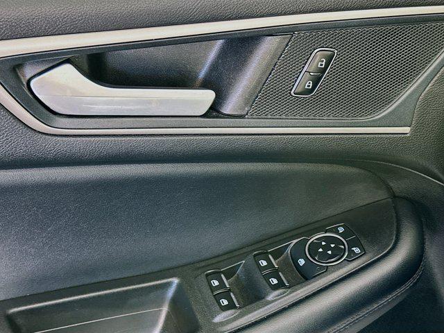 used 2023 Ford Edge car, priced at $19,587