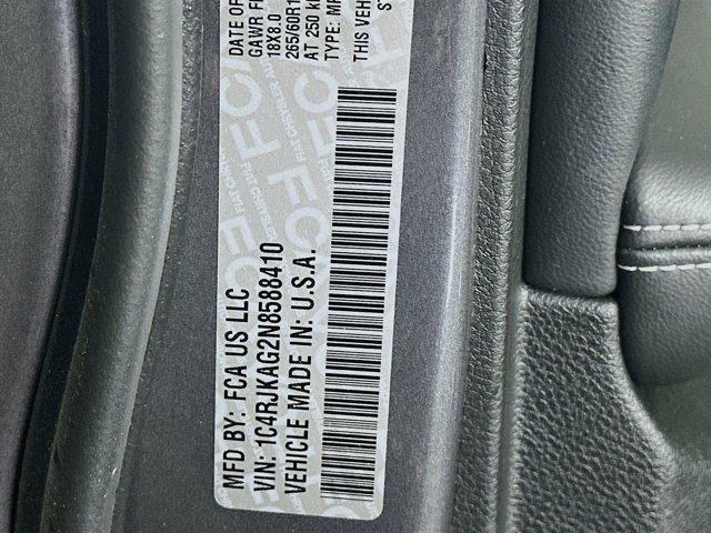 used 2022 Jeep Grand Cherokee L car, priced at $25,797