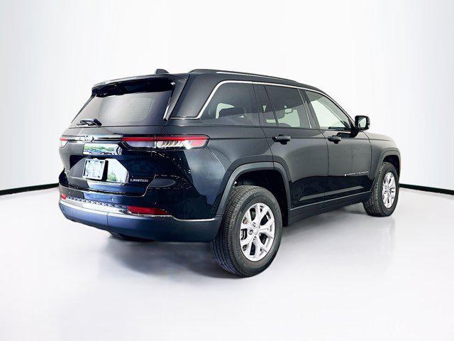 used 2022 Jeep Grand Cherokee car, priced at $31,897