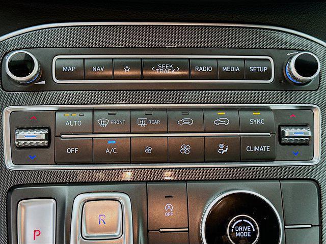 used 2023 Hyundai Santa Fe car, priced at $19,297