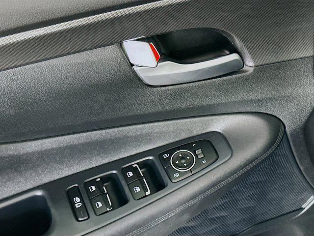 used 2023 Hyundai Santa Fe car, priced at $19,297