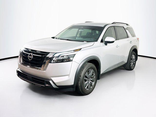 used 2024 Nissan Pathfinder car, priced at $30,197