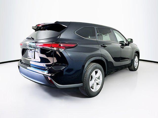 used 2024 Toyota Highlander car, priced at $37,189