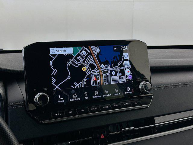 used 2024 Mitsubishi Outlander car, priced at $23,287