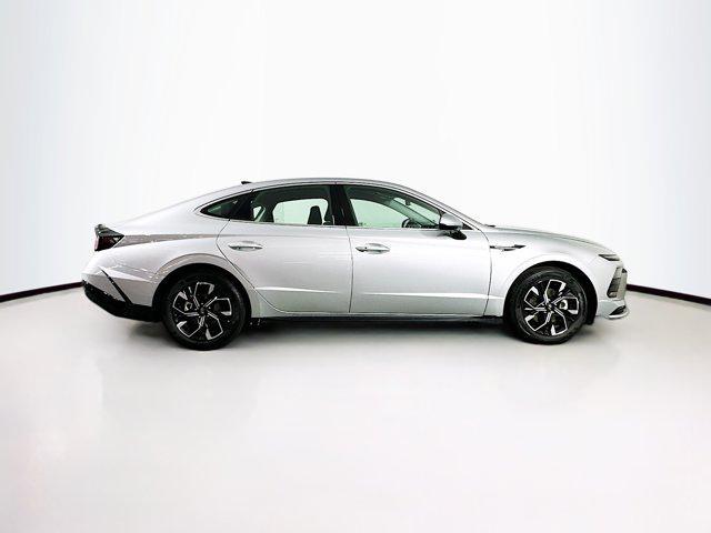 used 2025 Hyundai Sonata car, priced at $23,197