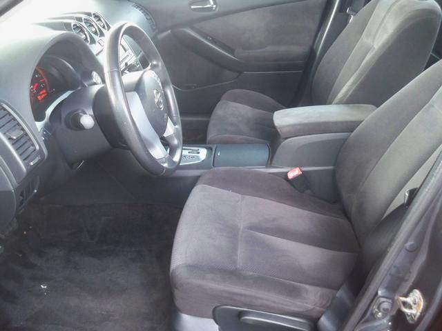 used 2008 Nissan Altima car, priced at $3,270