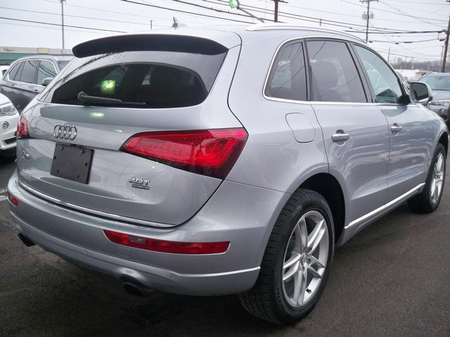 used 2016 Audi Q5 car, priced at $12,470