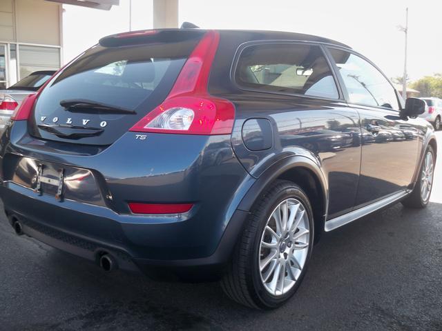 used 2011 Volvo C30 car, priced at $5,970
