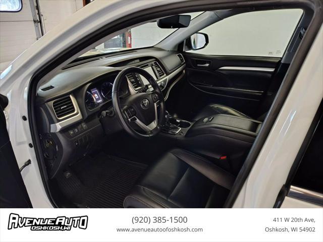 used 2019 Toyota Highlander car, priced at $23,701