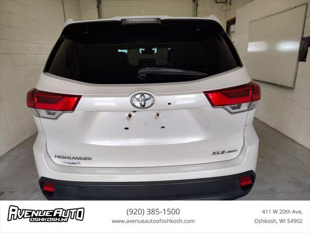 used 2019 Toyota Highlander car, priced at $23,701