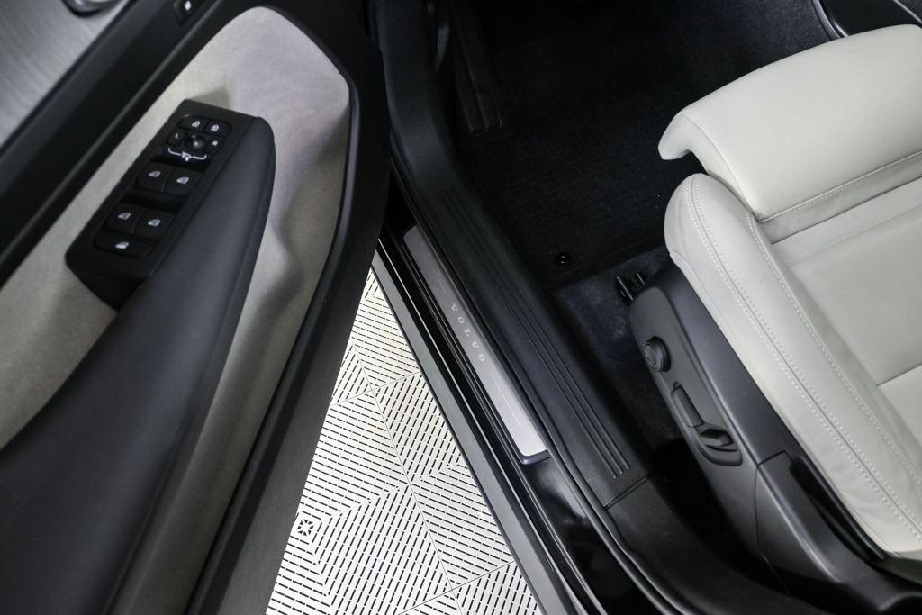 used 2024 Volvo XC40 car, priced at $34,348