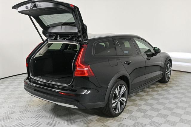 used 2024 Volvo V60 Cross Country car, priced at $40,718
