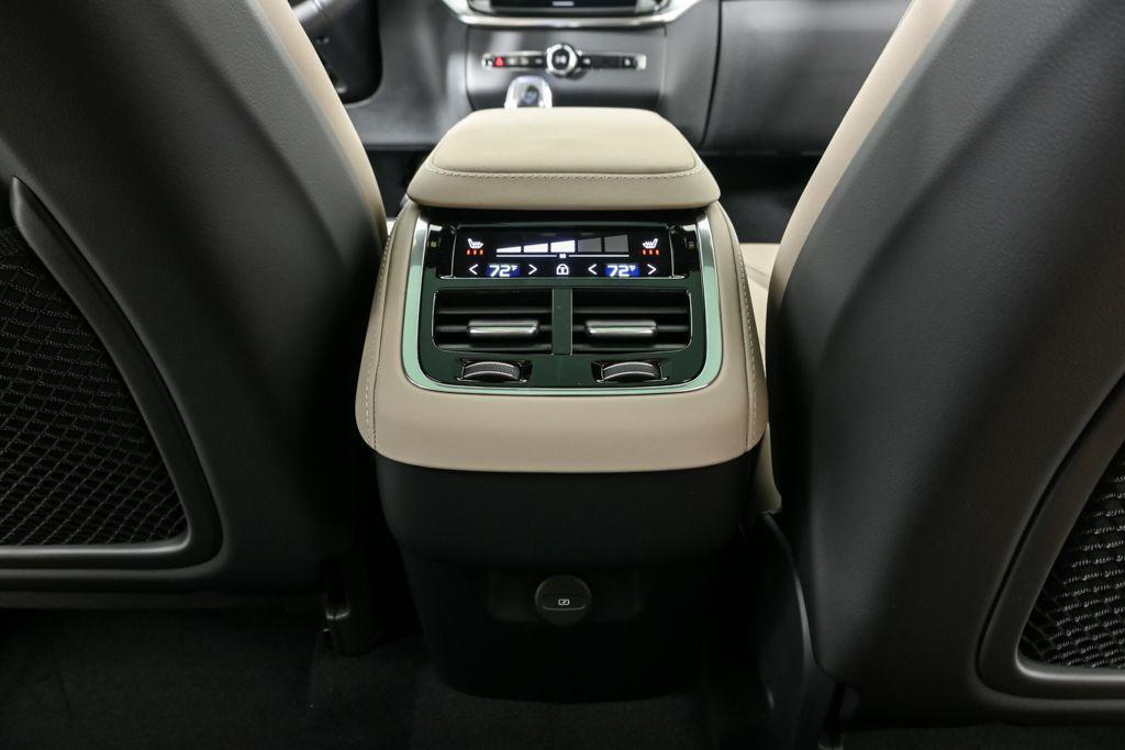 new 2026 Volvo XC90 car