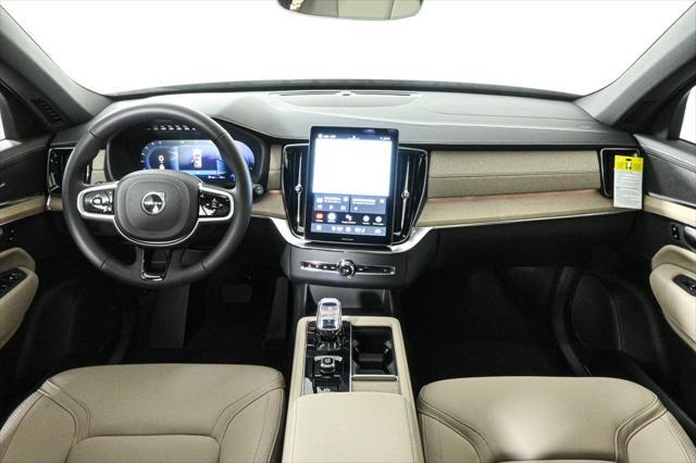 new 2025 Volvo XC90 car, priced at $60,725