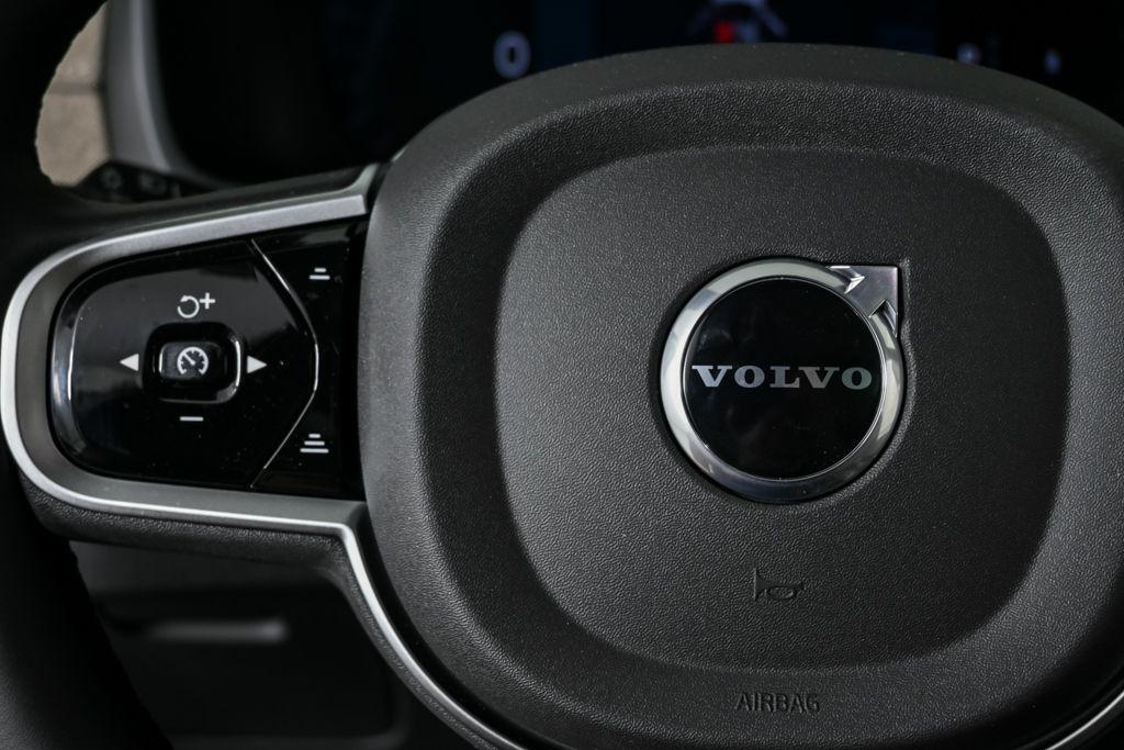 new 2026 Volvo XC90 car, priced at $71,825