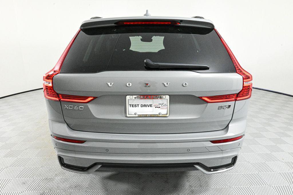 new 2025 Volvo XC60 car, priced at $43,906