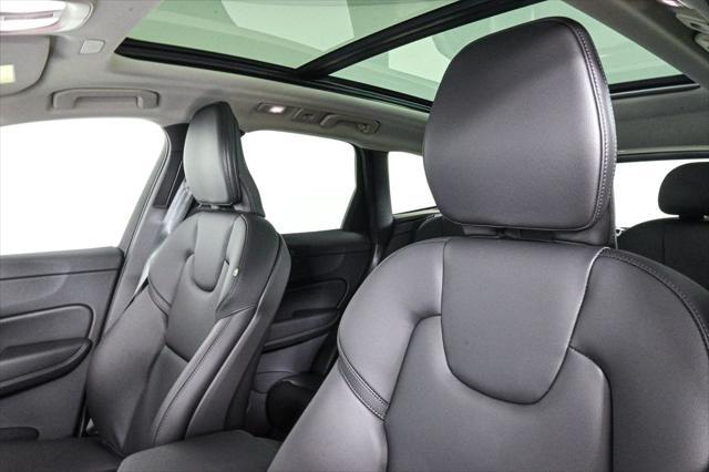 new 2025 Volvo XC60 car, priced at $50,895
