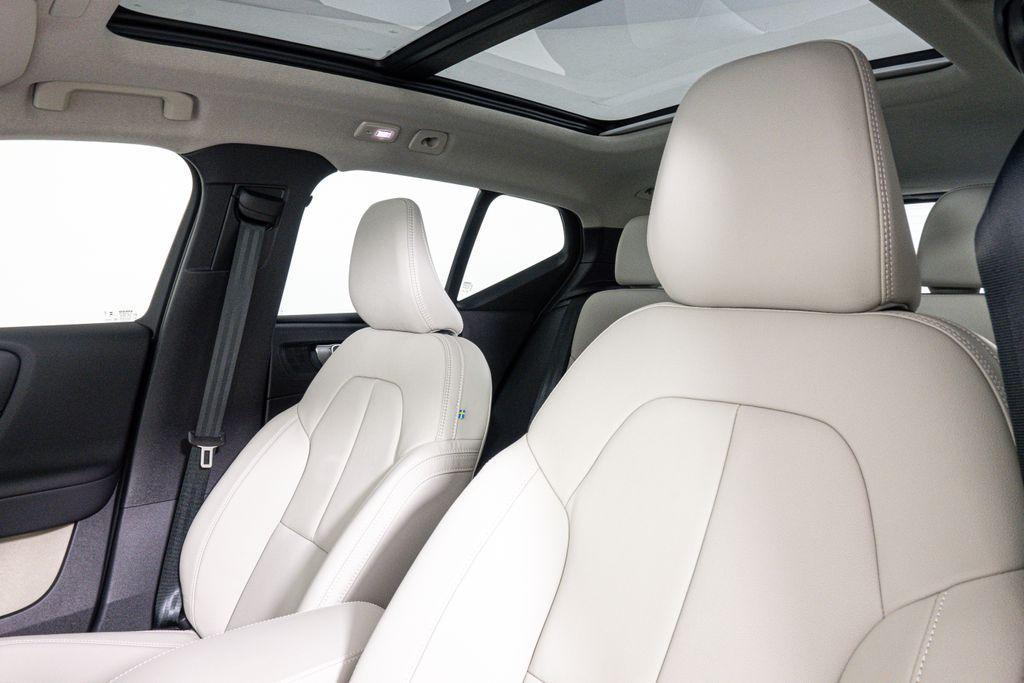 new 2026 Volvo XC40 car, priced at $53,525