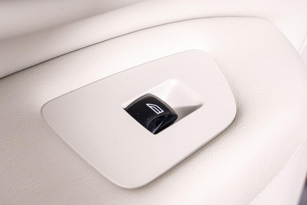 used 2024 Volvo XC90 Recharge Plug-In Hybrid car, priced at $51,657