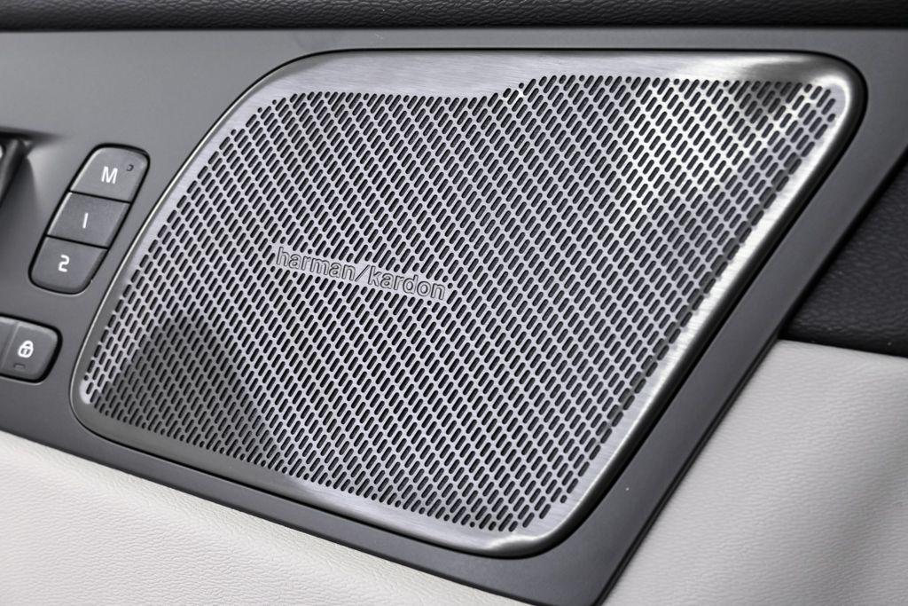 new 2026 Volvo XC60 car