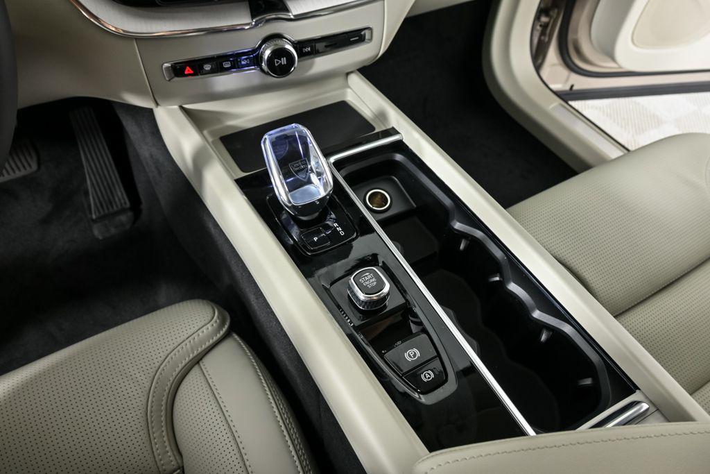 new 2026 Volvo XC60 car