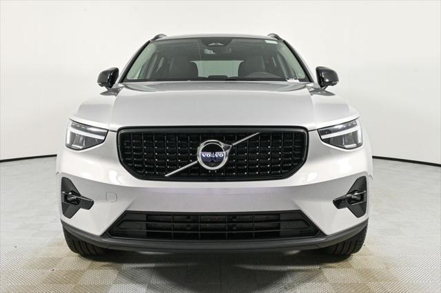 used 2025 Volvo XC40 car, priced at $38,500