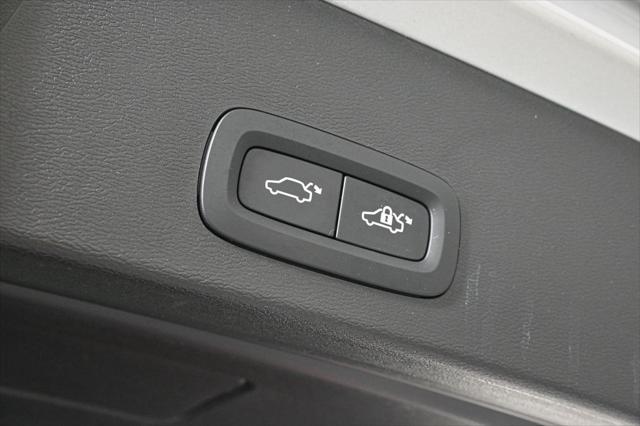 used 2025 Volvo XC40 car, priced at $38,500