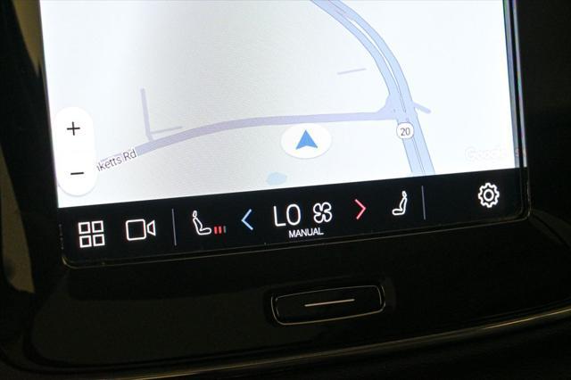 used 2025 Volvo XC40 car, priced at $38,500