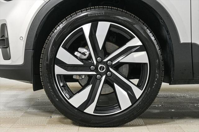 used 2025 Volvo XC40 car, priced at $38,500