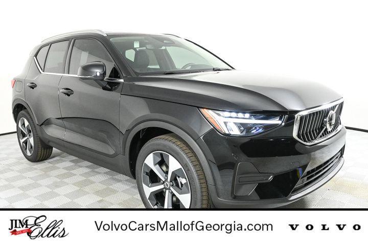 new 2025 Volvo XC40 car, priced at $44,395