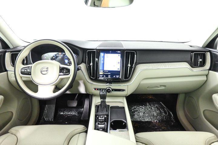 used 2021 Volvo XC60 car, priced at $31,800