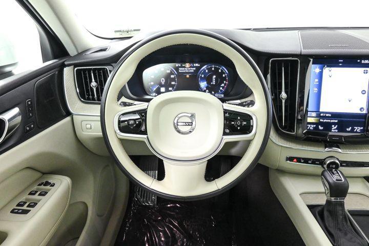 used 2021 Volvo XC60 car, priced at $31,800