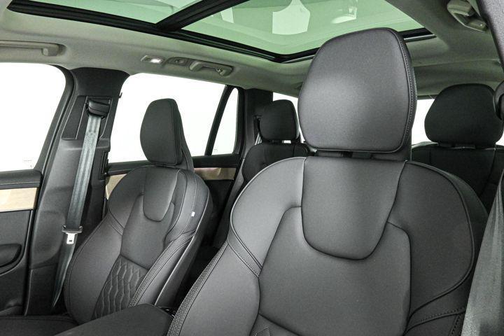 new 2025 Volvo XC90 car, priced at $65,145
