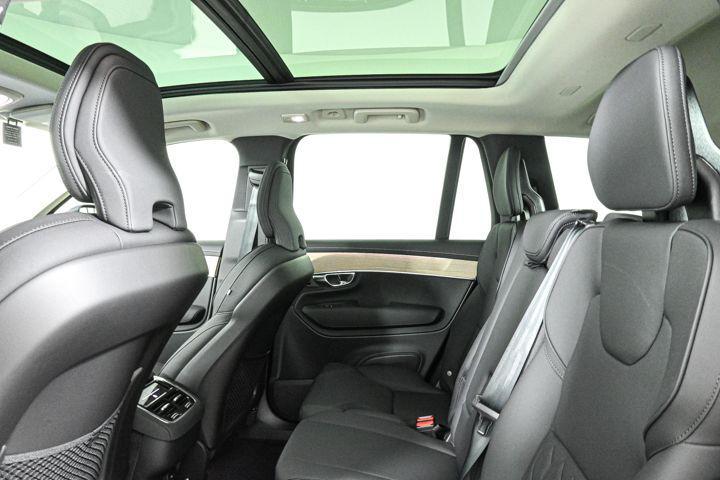new 2025 Volvo XC90 car, priced at $65,145