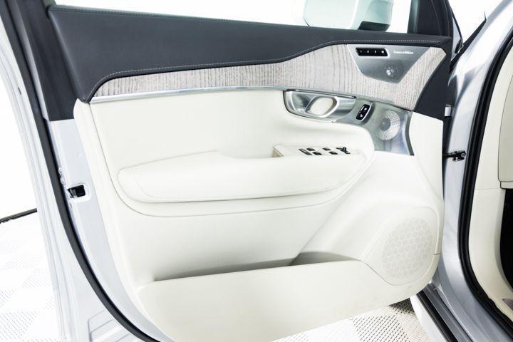 used 2024 Volvo XC90 Recharge Plug-In Hybrid car, priced at $62,622