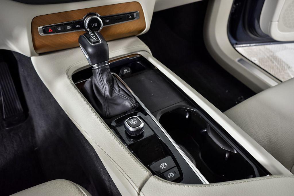 used 2022 Volvo XC90 car, priced at $34,177